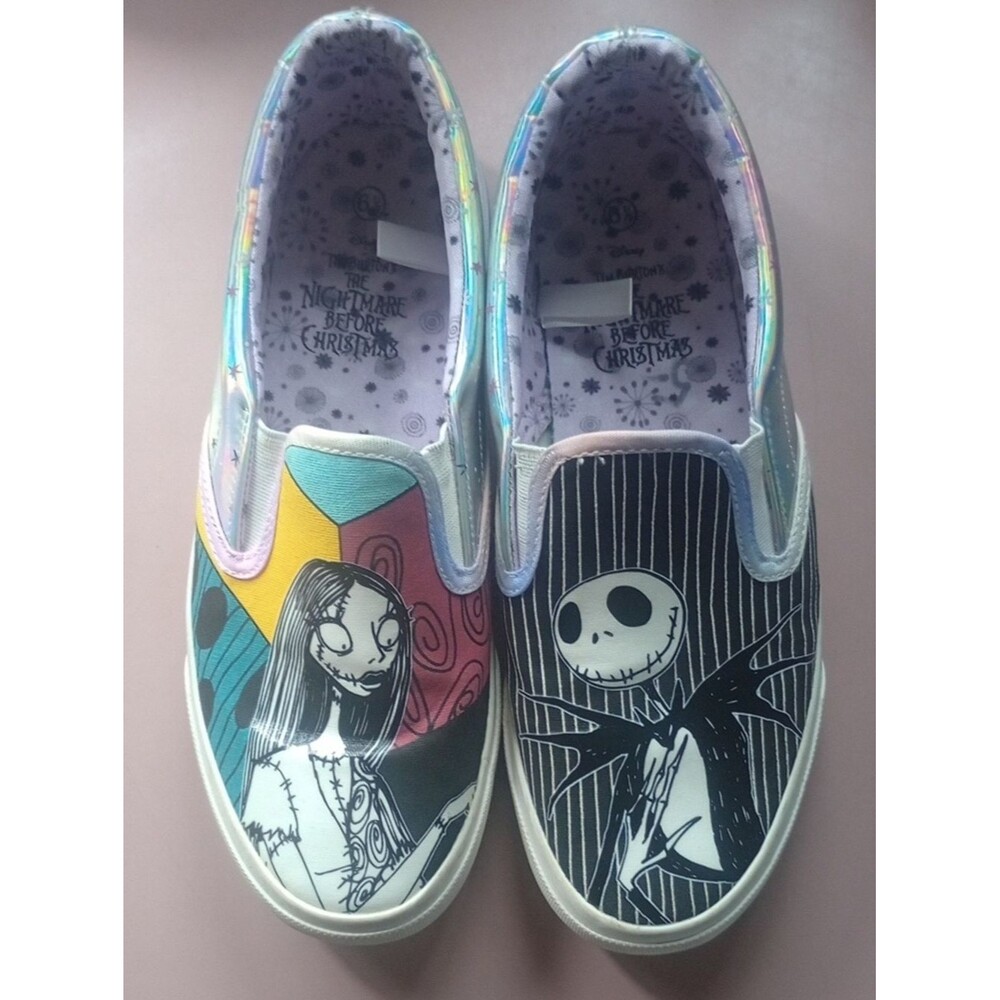 6.5 Disney Ground Up The Nightmare Before Christmas Holographic Slip-On Sneakers